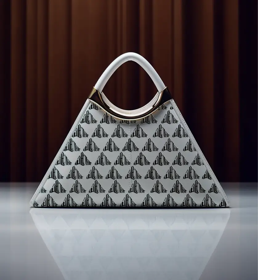 Elan Signature Bag